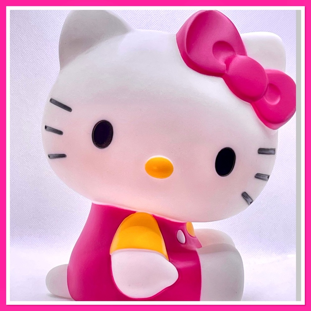 Hello Kitty Piggy Bank